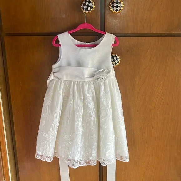 katie M | Dresses | White Formal Dress 4t | Poshmark